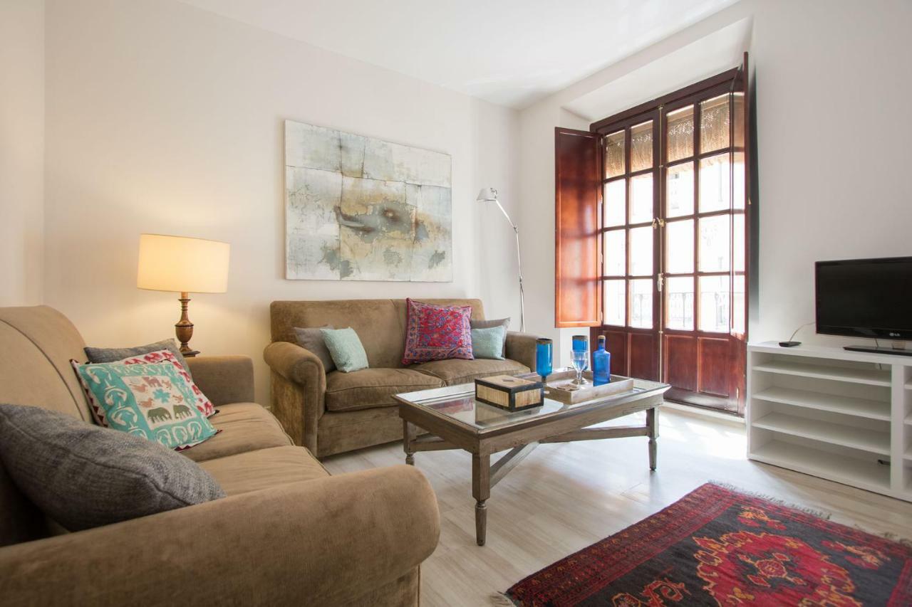 セビリアArenal Apartamento Centro Historico 4 Paxアパートメント エクステリア 写真