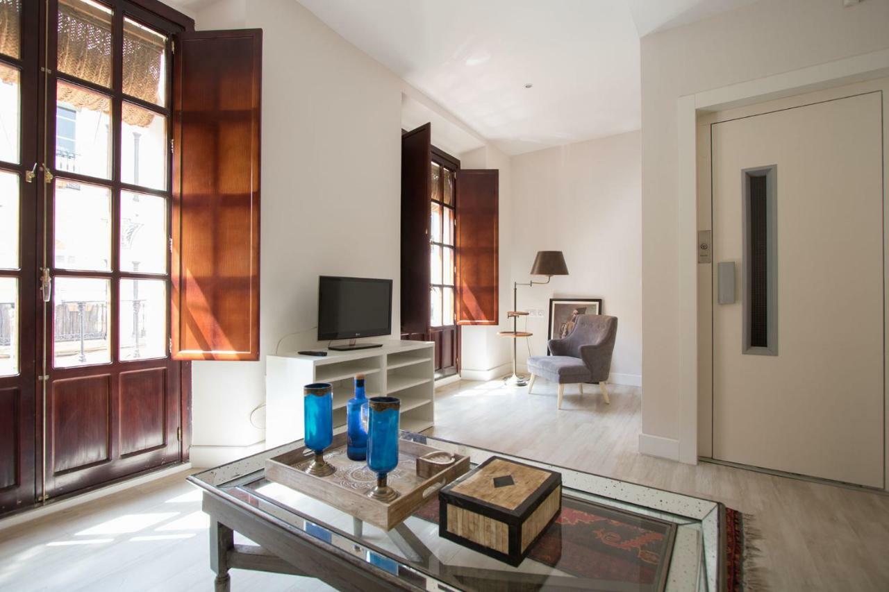 セビリアArenal Apartamento Centro Historico 4 Paxアパートメント エクステリア 写真